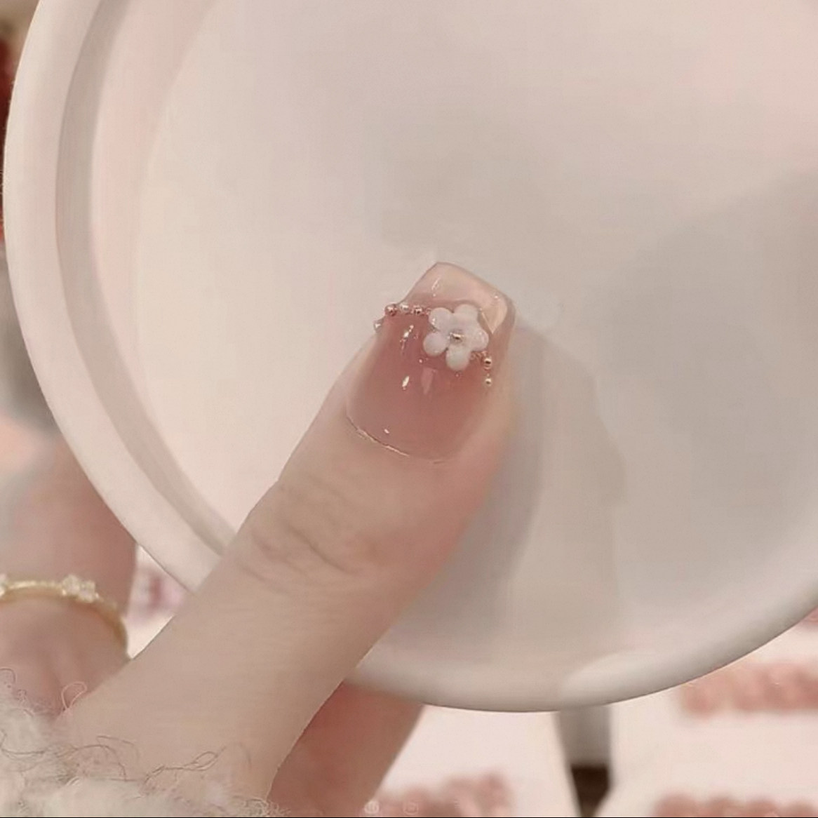 纯手工穿戴甲2025年新款高级感猫眼显白山茶花短款美甲春夏季成品,淘宝优惠券,粉丝福利购,淘宝优惠卷