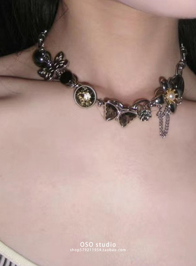 中式朋克蝴蝶纽扣钛钢项链