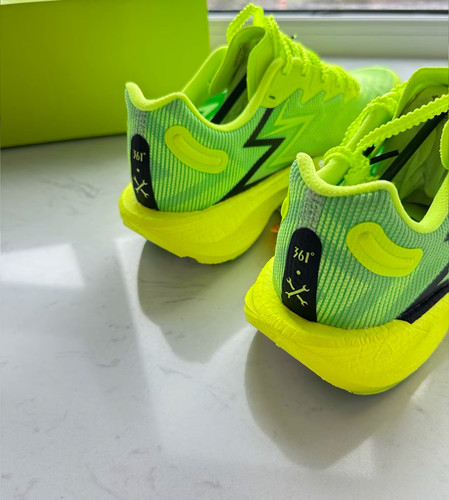361飚速3Pro绿洲跑步鞋专业竞速跑鞋体测训练鞋 - 图2