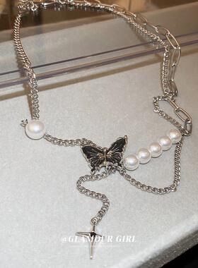 甜酷黑色蝴蝶项链2024新款爆款轻奢小众锁骨链高级感颈链配饰女