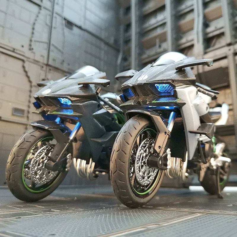 Kawasaki, реалистичный мотоцикл, автомобильная модель, минифигура, игрушечная машина для мальчиков для друга, масштаб 1:12, подарок на день рождения