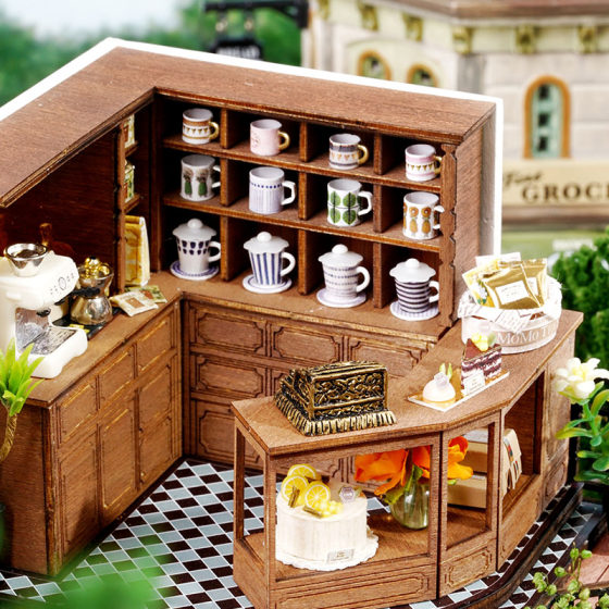 Handmade miniature assembled model diy cabin