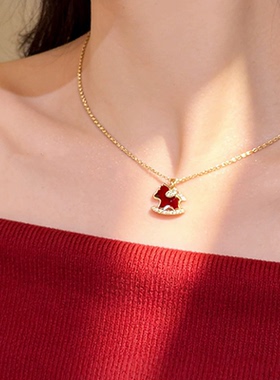 马上有钱本命年红色小马项链新款