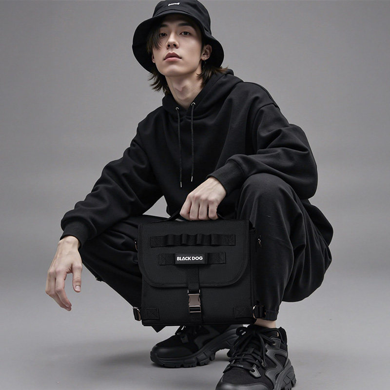 Versatile, fashionable and multifunctional commuter crossbody bag