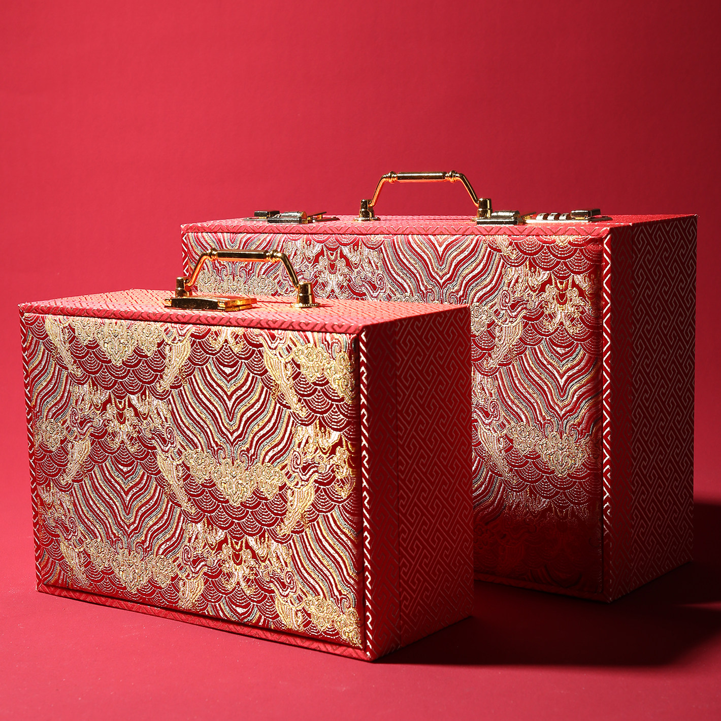 订婚彩礼现金礼盒高档密码锁聘金提亲结婚婚礼礼金箱20万彩礼箱,淘宝优惠券,粉丝福利购,淘宝优惠卷