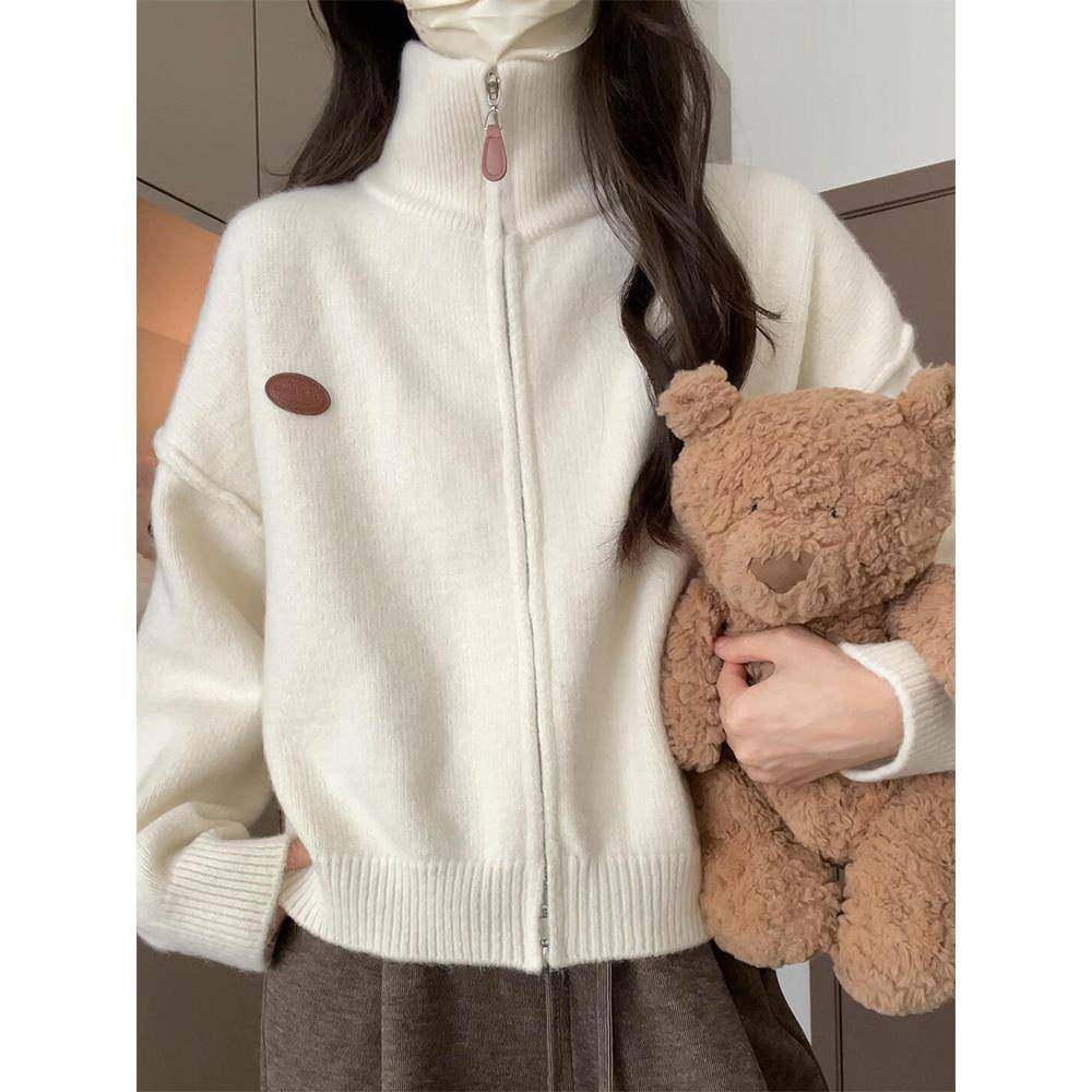 慵懒风白色高领毛衣外套女025新款搭秋季2穿高级感拉链开CAM46843,淘宝优惠券,粉丝福利购,淘宝优惠卷