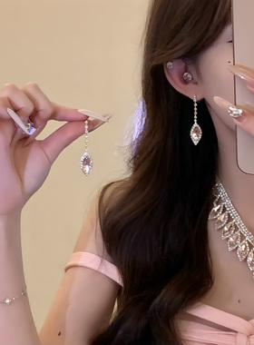 浪漫之约~法式高级感闪钻流苏项链晚礼服锁骨链轻奢耳钉套装配饰