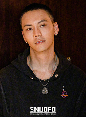 高级感吊坠百搭潮牌项链