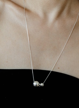 ins风小众设计感通体925纯银性感气质百搭双子银球球项链毛衣链女