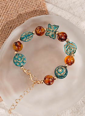 设计感彩色串珠蝴蝶纹理手链 轻奢感精致小众民族风敦煌手串