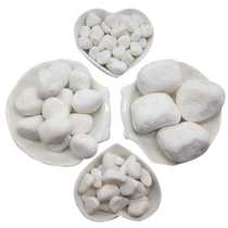 Small white pebble large cobblestone multi-meat paved white stone flower pot patio decorated with white jade stone snowflake white