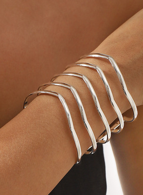 跨境夸张金属手环个性V条纹开口