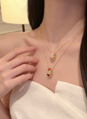 灵动蛇骨项链单圈镶钻贝母红紫玉髓吊坠锁骨链女大牌感轻奢高级感