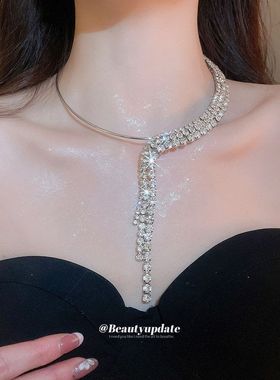 镶钻金属圆形流苏项个性时尚优雅