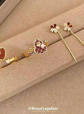 18真金电镀锆石滴油爱心开口戒指