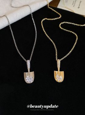 极简风锆石铲子吊坠项链个性时尚