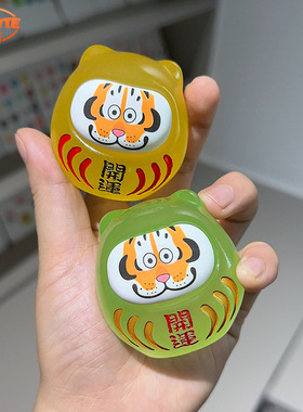 国潮新年礼品家居桌面摆件微景观小摆件文创潮玩展装饰树脂工艺品
