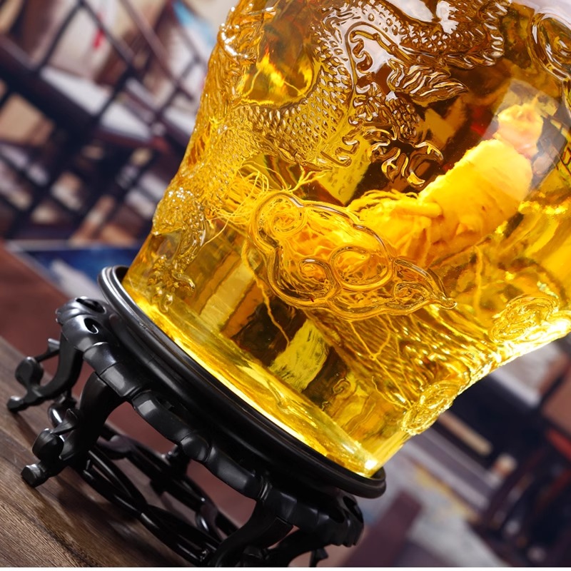 Ssangyong thickened glass wine bottle with faucet