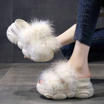 Net red slippers female outside wearing 2022 new summer thick bottom fashion with a female high heel and cute fur sandals