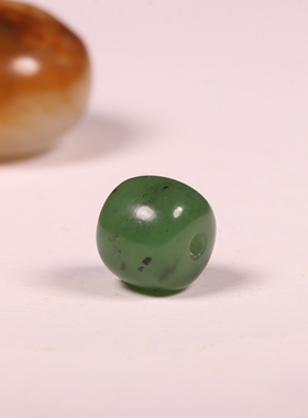 新疆和田玉籽料老型珠单珠手串