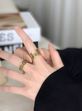 日本coss koko原创复古黑金帝国城堡戒指男女百搭戒指铜镀古金