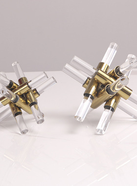 现代轻奢亚克力金属魔方金属十字架摆件样板房家居客厅玄关装饰品