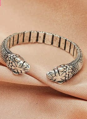 Creative Metal Snake Rings Personality Retro Punk Joint ring