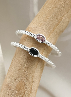 925纯银菱纹格椭圆锆石细款戒指女百搭极简风轻奢不规则开口指环