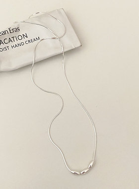 s925纯银米粒项链女简约百搭设计感蛇骨链条轻奢小众冷淡风锁骨链