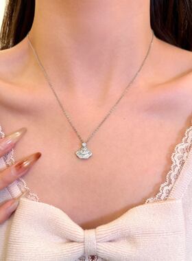 【蜜桃茶】公主的裙摆 银色满钻扇形锁骨项链精致千金高级感配饰