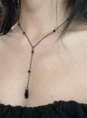 暗黑简约黑色水滴吊坠项链女欧美复古哥特式锁骨链高级感辣妹颈链