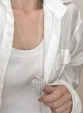 爱心串珠项链女轻奢小众锁骨链2025新款长款珍珠ins颈链配饰品