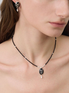 ZHAO ACAP原创设计槲寄生浮雕黑尖晶锁骨链
