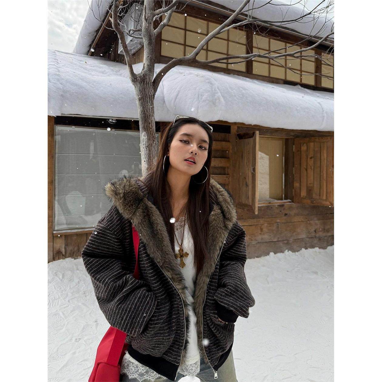 一祇土狗啊/冬季加绒条纹连帽卫衣女美式覆古毛领开衫加厚外套潮,淘宝优惠券,粉丝福利购,淘宝优惠卷