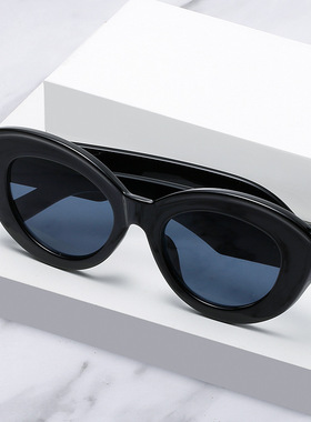 英国moleubak新款大框猫眼太阳镜 欧美时尚果冻色条纹炫酷眼镜