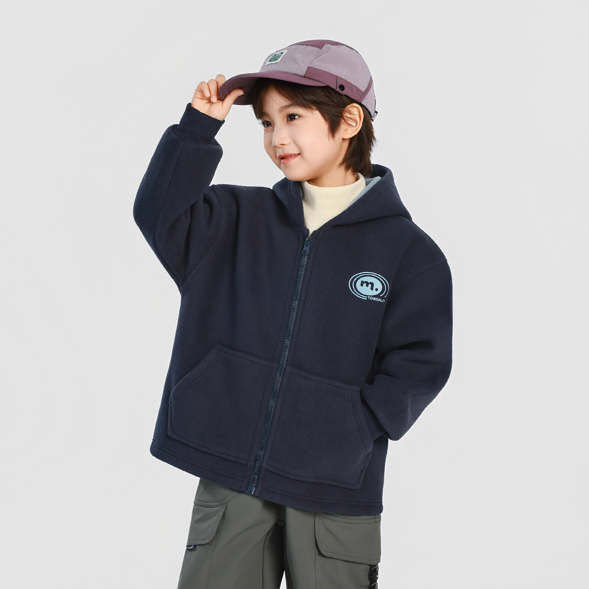 男童摇粒绒外套2025冬装新款秋冬款儿童男孩加厚保暖双面绒上衣 - 图0