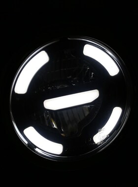 niversal Retro Motorcycle LED Headlamp for Cafe Racer Cruise