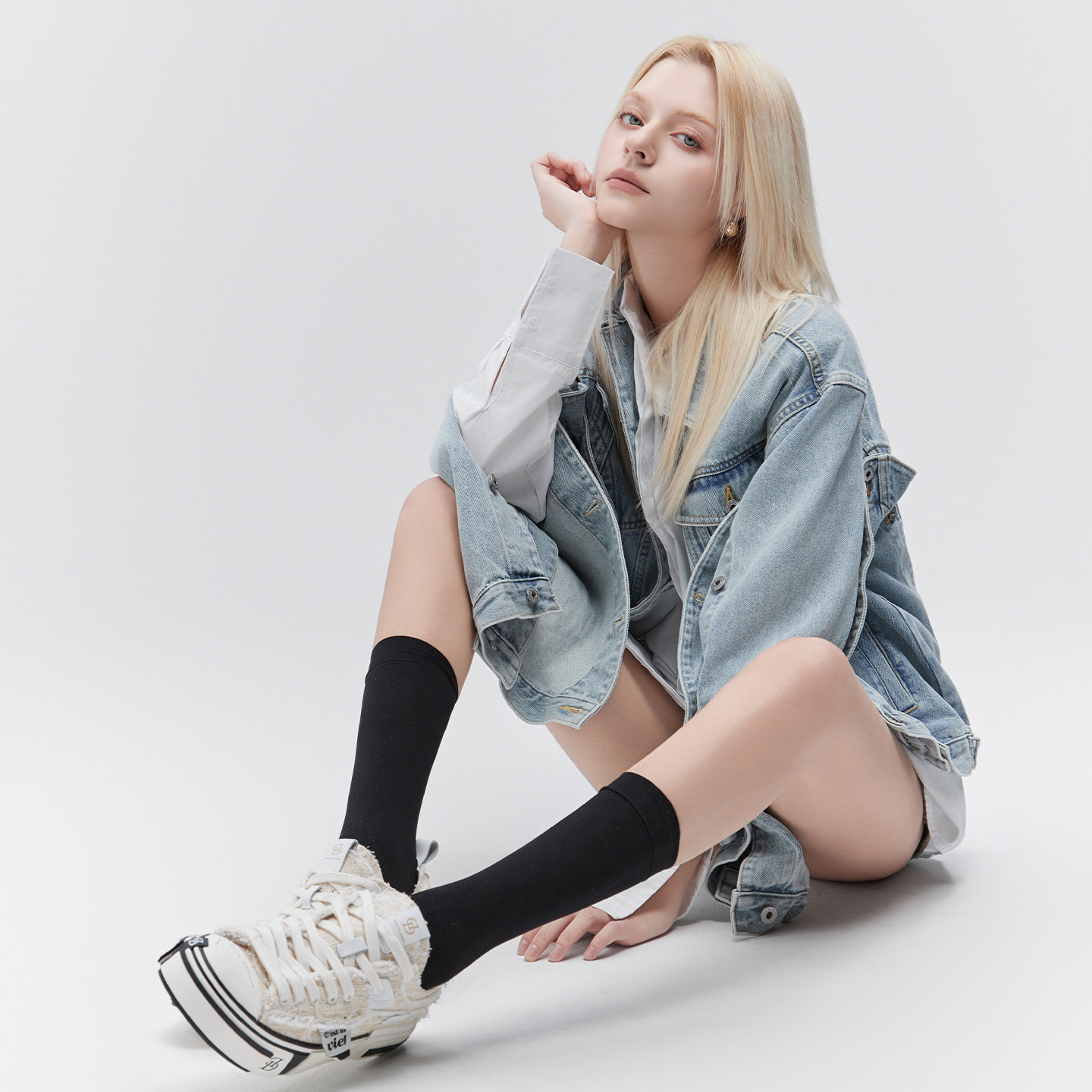 【穆祉丞同款】黛西法罗巧克力系列小香风白硫化鞋男女休闲板鞋,淘宝优惠券,粉丝福利购,淘宝优惠卷