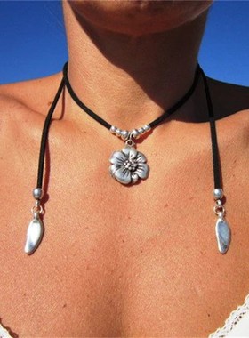 Bohemian Silver Flower Alloy Pendant Choker Necklace Stylish