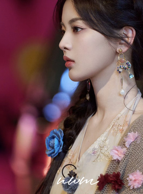 杨超越同款牛仔山茶花颈链choker