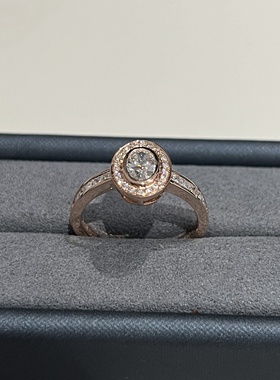 18K金镶嵌50分GIA椭圆钻石戒指