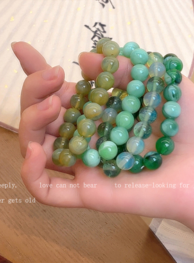 复古绿色串珠叠带渐变天然石手串