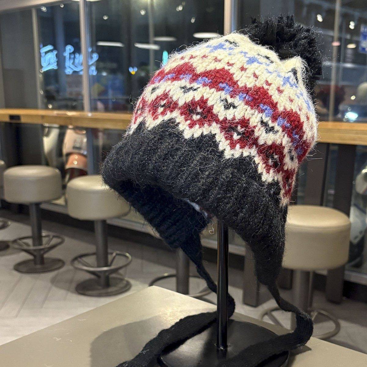 大头围帽子女士冬费尔岛风护耳帽保暖防寒毛线帽显脸小红色针织帽,淘宝优惠券,粉丝福利购,淘宝优惠卷