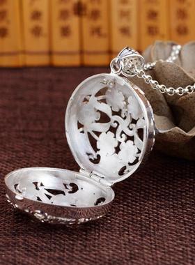 可打开复古镂空梅花香囊吊坠