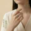 New natural ice jade ring ring in the palace