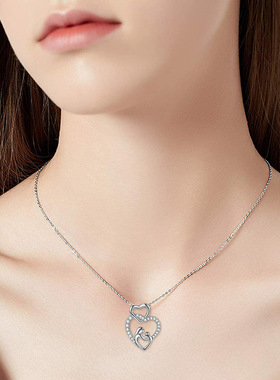 Baby Mommy Hug Pendant Necklace Embellished Ornaments