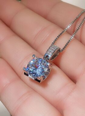 Niutou Single Diamond Pendant Necklace Female Classic Joker
