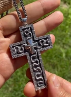 哥特十字架项链可打开十字架