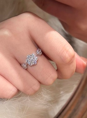雪花排戒纯银五花戒指泡泡钻爆闪女轻奢高级小众设计2026新款爆款