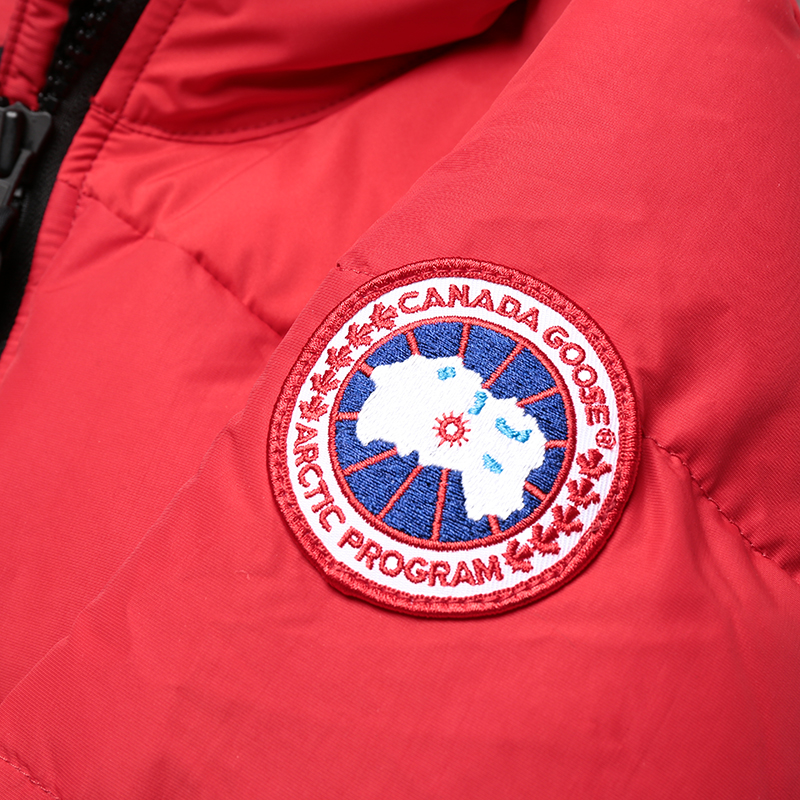 Canada Goose  女士HyBridge 锦纶鸭绒连帽羽绒服 2742L - 图2